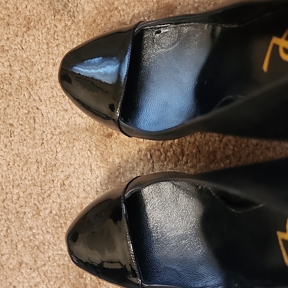Yves Saint Laurent Black Patent Leather Tribtoo Platforms Heels - Picture 13 of 16